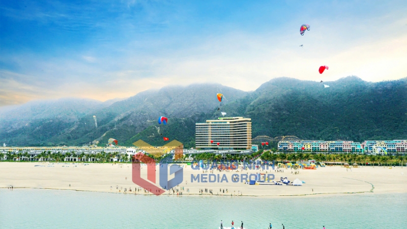 Tổ hợp nghỉ dưỡng Sonasea Vân Đồn Harbor City của Tập đoàn CEO (6-2025). Ảnh: Mạnh Trường