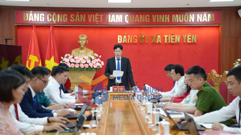 Quang cảnh cuộc họp Ban Thường vụ, Ban Chấp hành Đảng ủy xã Tiên Yên (7-2025). Ảnh: PV