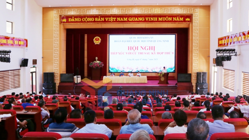 2025-07_Đoàn ĐBQH tỉnh tổ chức hội nghị tiếp xúc cử tri sau Kỳ họp thứ 9 tại phường Uông Bí - Quang cảnh buổi tiếp xúc cử tri. Ảnh: Thu Chung
