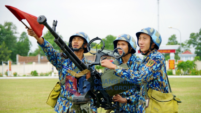 CBCS Tiểu đoàn 473 huấn luyện SSCĐ. Ảnh: Hoàng Anh
