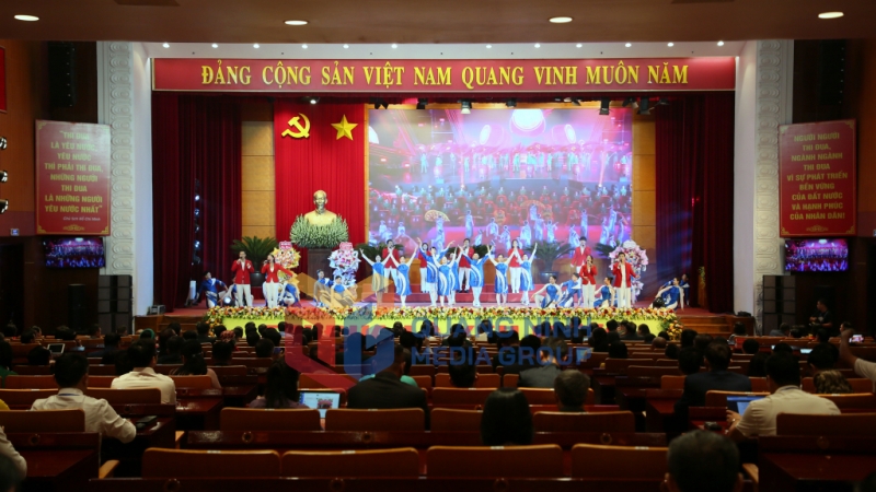 Các tiết mục văn nghệ tại Đại hội Thi đua yêu nước tỉnh Quảng Ninh lần thứ VI (9-2025). Ảnh: Minh Hà