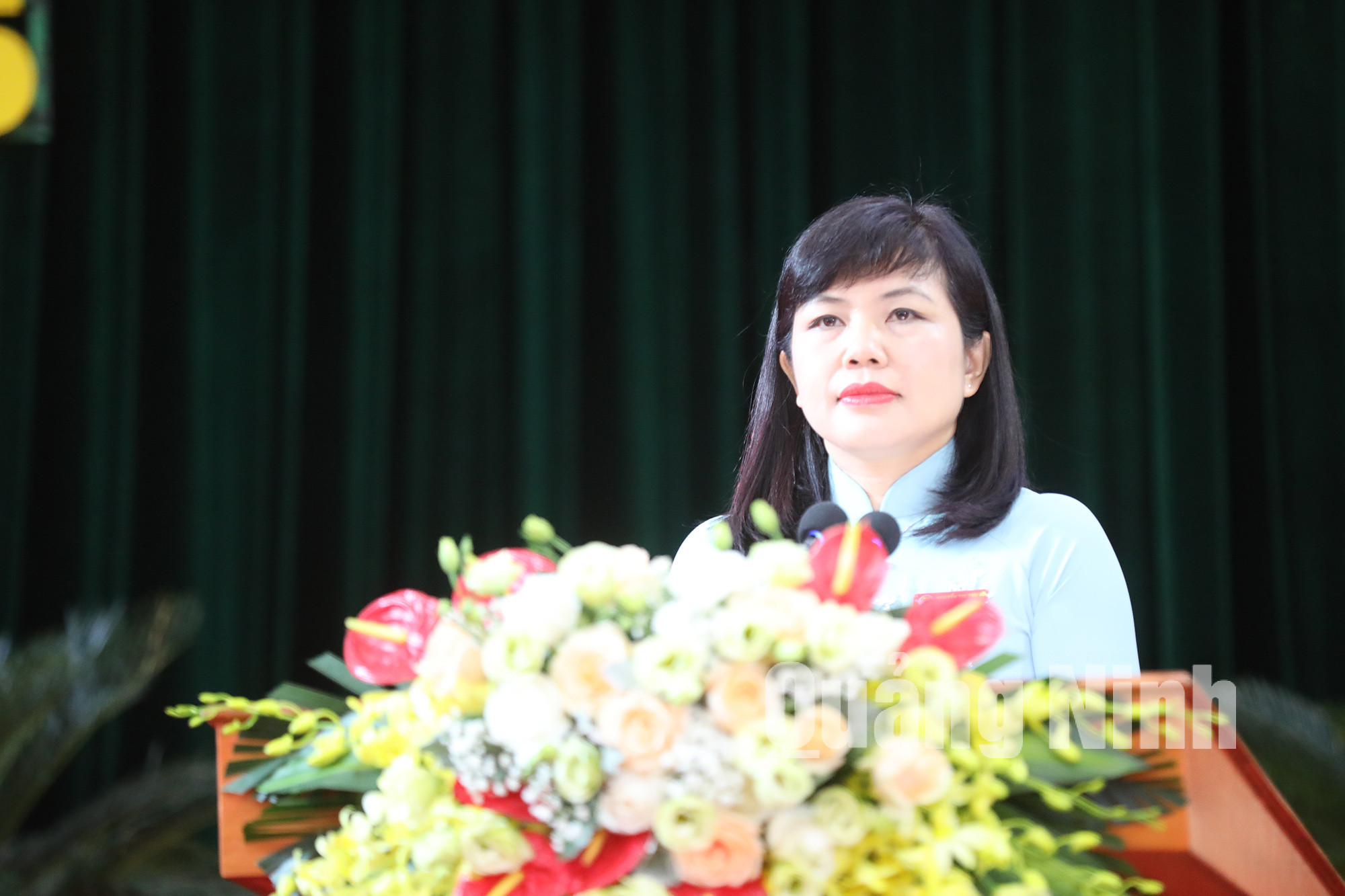Đồng chí Nguyễn Thị Thu Hà, Bí thư Huyện ủy Đầm Hà phát biểu tại Đại hội (5-2020). Ảnh: Đỗ Phương