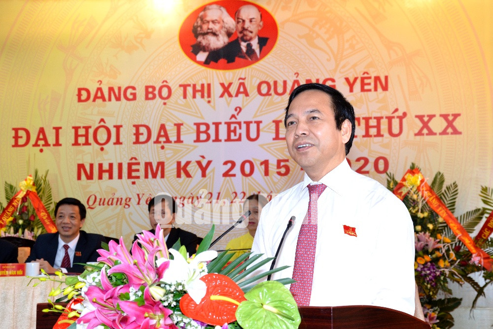 Đồng chí Đặng Huy Hậu, Ủy viên BTV Tỉnh ủy, Phó Chủ tịch Thường trực UBND tỉnh phát biểu tại Đại hội copy