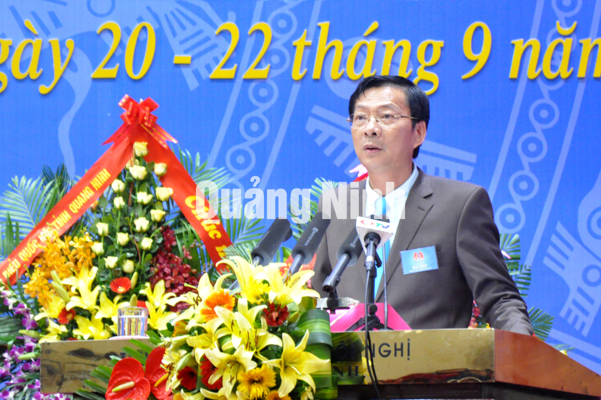 Đồng chí Nguyễn Văn Đọc, Bí thư Tỉnh uỷ, Chủ tịch HĐND tỉnh phát biểu tại Đại hội.