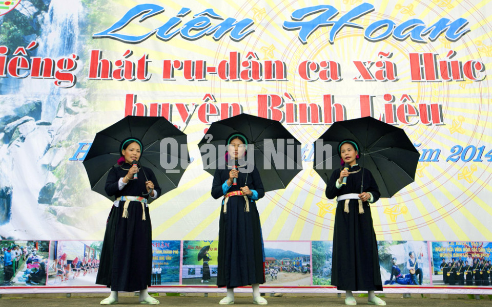 Lễ hội hát Soóng Cọ (Bình Liêu)