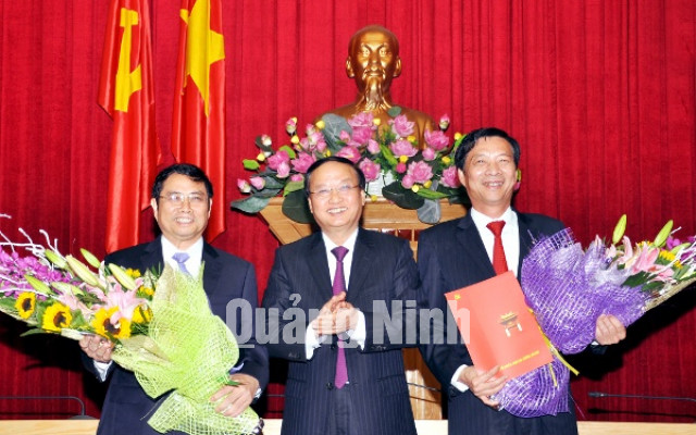 Công bố Quyết định của Bộ Chính trị về điều động và bổ nhiệm Bí thư Tỉnh ủy Quảng Ninh, tháng 4-2015