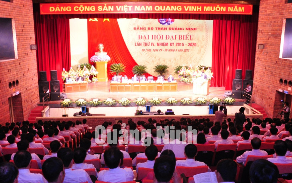 Đại hội đại biểu Đảng bộ Than Quảng Ninh lần thứ IV, nhiệm kỳ 2015-2020
