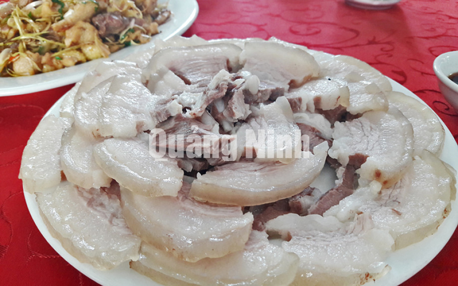Thịt lợn hương TP Cẩm Phả