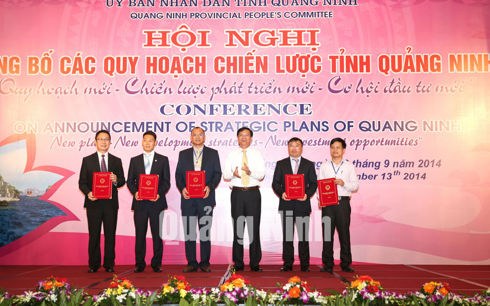 Hội nghị công bố các quy hoạch chiến lược tỉnh Quảng Ninh, tháng 9-2014