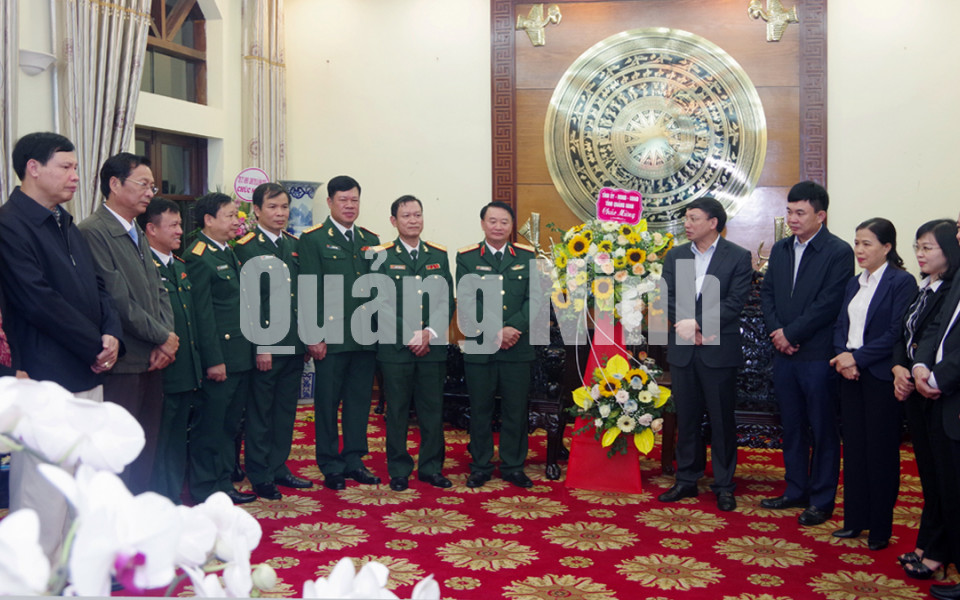 Bí Thư Tỉnh ủy chúc mừng Bộ Chỉ huy quân sự tỉnh nhân Ngày thành lập Quân đội nhân dân Việt Nam, tháng 12-2019
