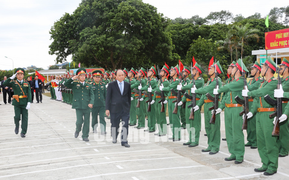 Thủ tướng Chính phủ Nguyễn Xuân Phúc thăm và làm việc với tỉnh Quảng Ninh, tháng 12-2016
