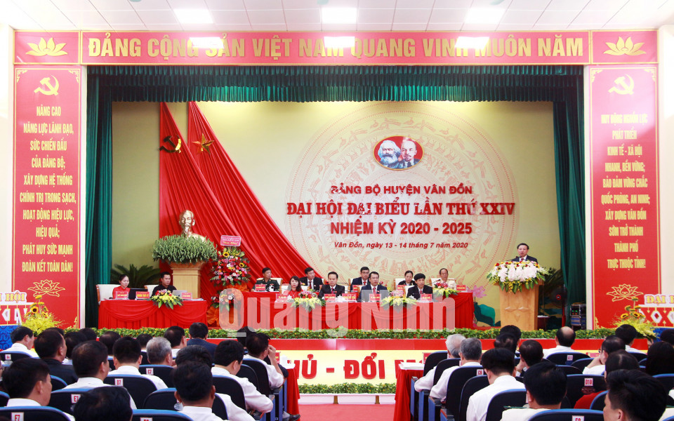 Đại hội Đại biểu Đảng bộ huyện Vân Đồn lần thứ XXIV, tháng 7-2020