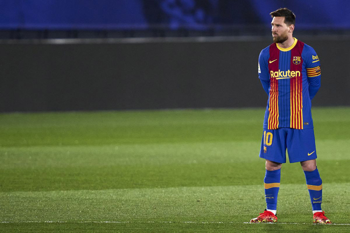 Barca bấn loạn và sự im lặng đáng sợ của Messi