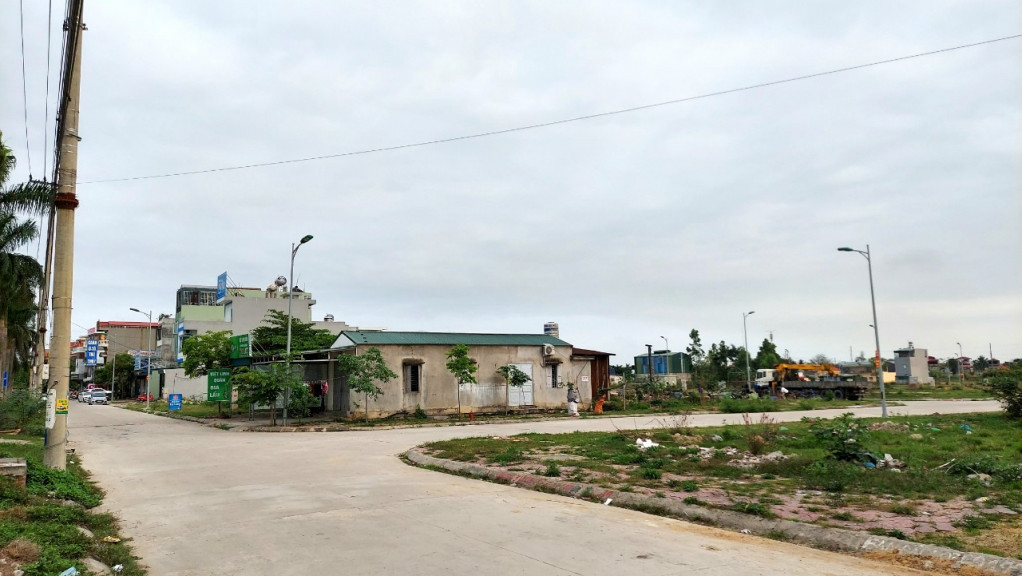 Một góc khu C, Khu đô thị và thương mại Cầu Sến, TP Uông Bí.