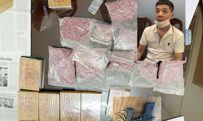Trang bị súng ngắn điều hành đường dây ma túy ở Hà Nội