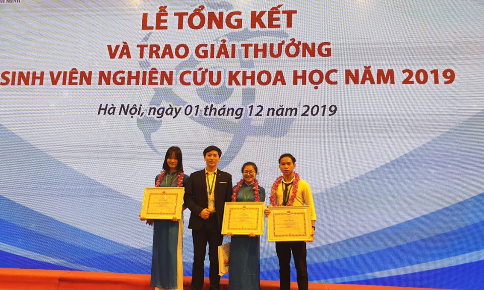 Gắn nghiên cứu khoa học với phát triển KT-XH