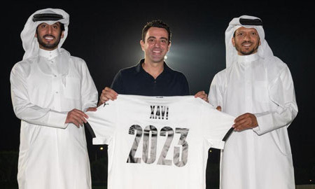 Xavi trở lại Barcelona đàm phán