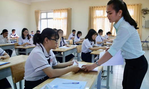 Thí sinh được mang loại máy tính bỏ túi nào vào phòng thi tốt nghiệp THPT?