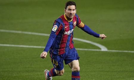 Đại diện Messi bất ngờ đàm phán với MU