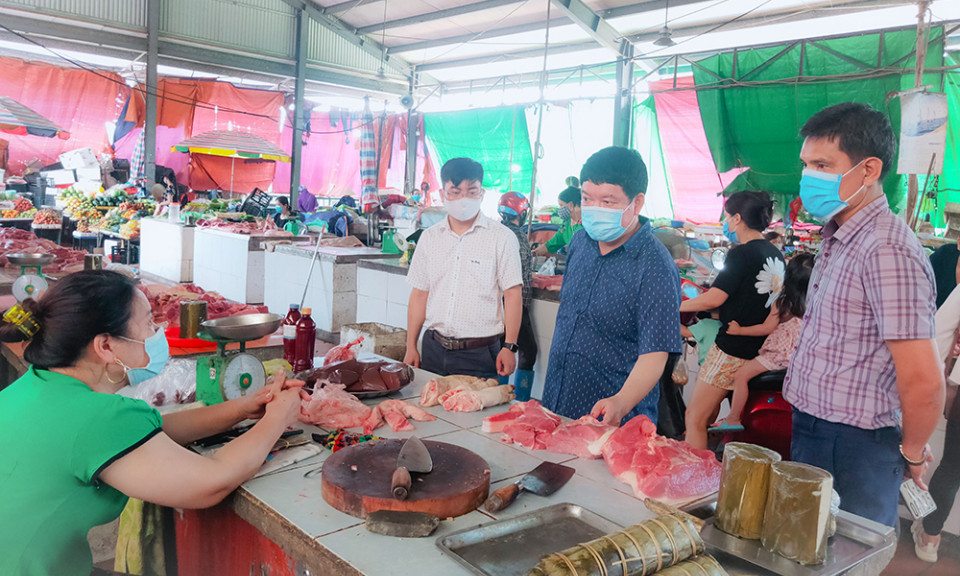 Sở Công thương kiểm tra công tác phòng, chống dịch và lương thực, thực phẩm tại Ba Chẽ