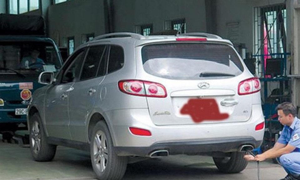 Áp dụng quy định mới, hàng vạn ôtô "trượt" tiêu chuẩn khí thải