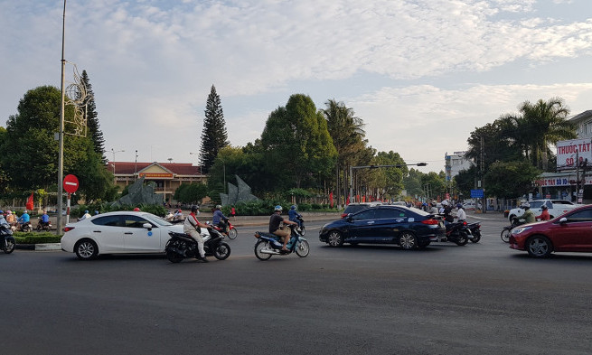 Xung đột, mất ATGT tại ngã ba trung tâm Pleiku