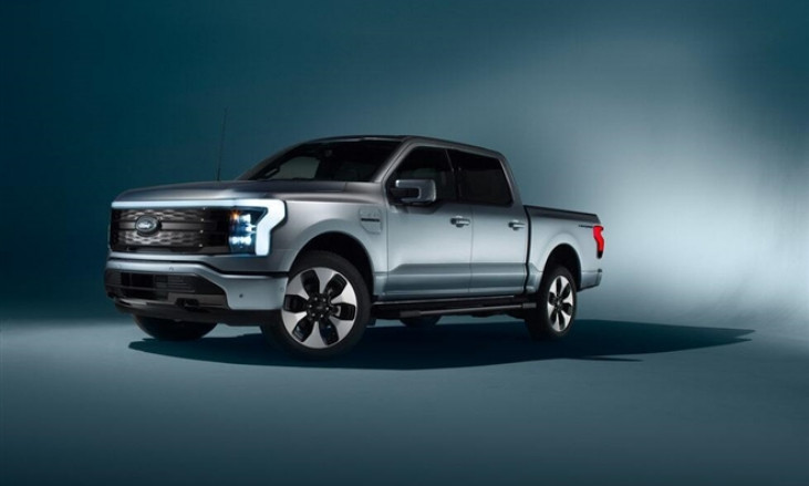 Lộ diện xe bán tải chạy điện Ford F-150 Lightning 2022, giá hơn 900 triệu đồng