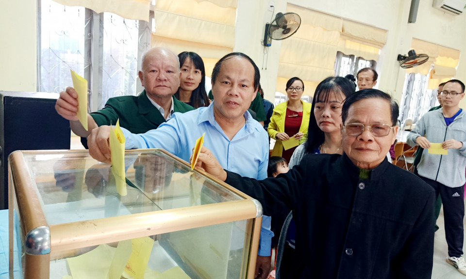 Tiếp tục xây những "cây cầu" nối ý Đảng - lòng dân