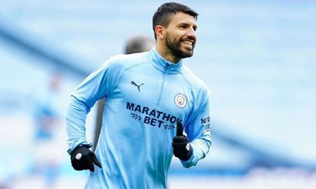 Barca đẩy nhanh hoàn tất vụ Aguero