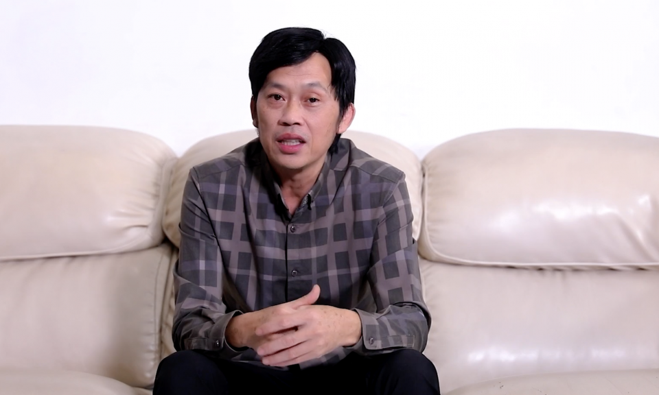 Hoài Linh giữ tiền từ thiện 6 tháng có trái luật?