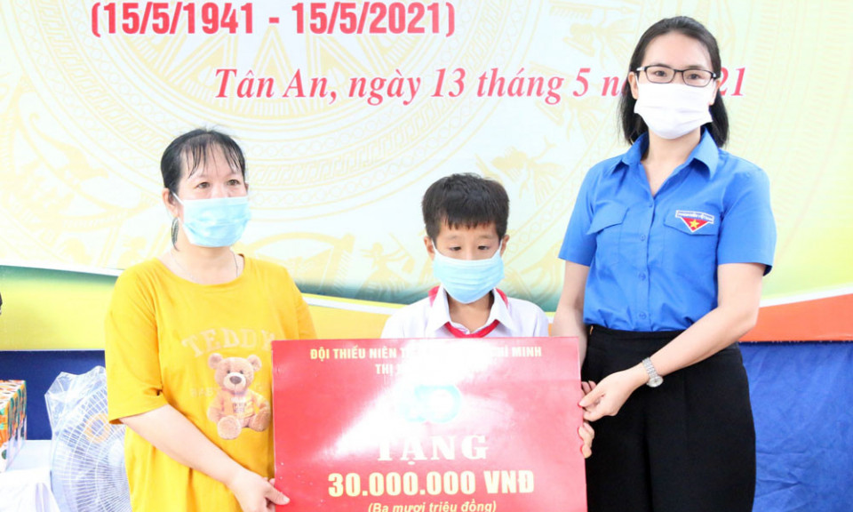 “Hè vui an toàn, học ngàn điều hay”