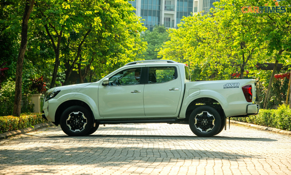 Chi tiết mẫu xe bán tải Nissan Navara 2021 phiên bản 4WD: "Vừa miếng" để cạnh tranh trong phân khúc