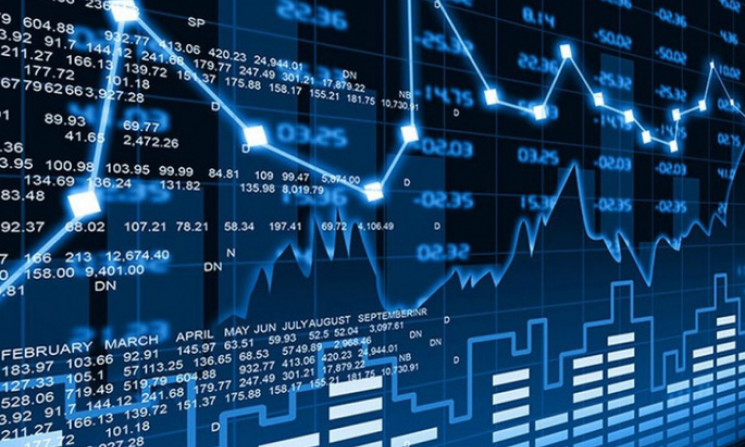 Chứng khoán Việt Nam lập đỉnh mới, vượt 1.300 điểm