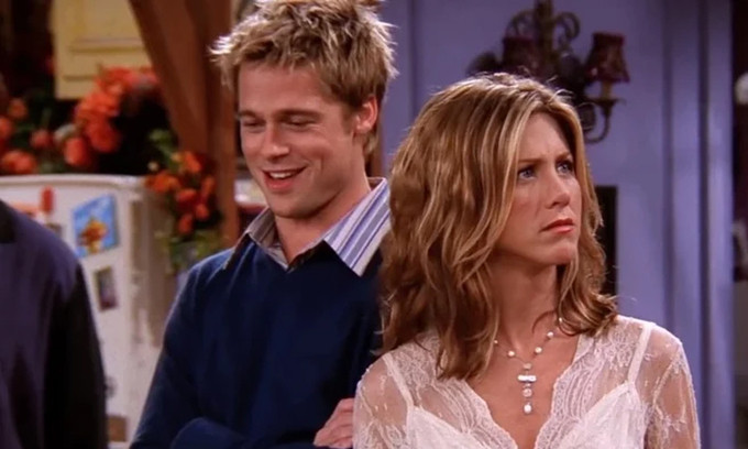 Jennifer Aniston khen Brad Pitt thời đóng 'Friends'