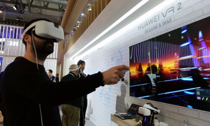 Huawei và hành trình chạy đua bằng R&D
