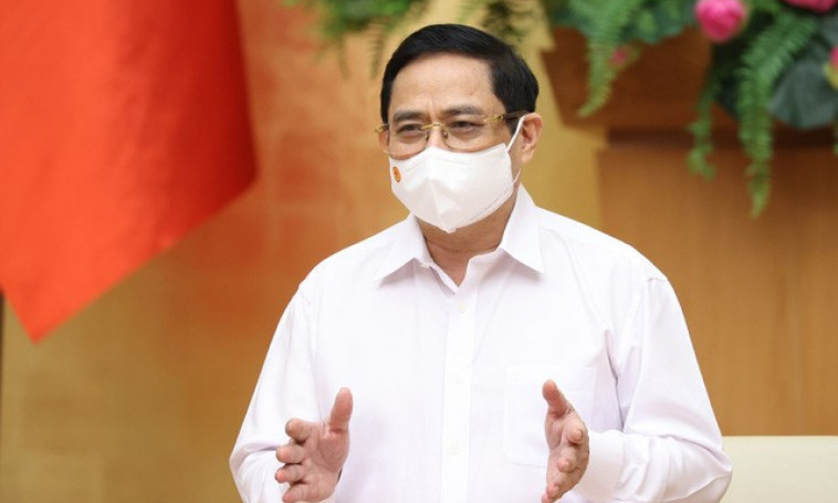 Thần tốc "săn" COVID-19, tổ chức lại sản xuất