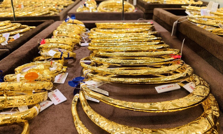 Sau khi tăng kỷ lục, giá vàng quay đầu giảm