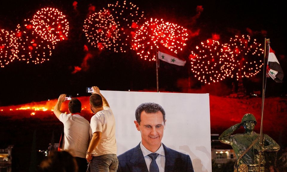 Đắc cử lần thứ tư liên tiếp, Tổng thống Assad nắm quyền thêm 7 năm