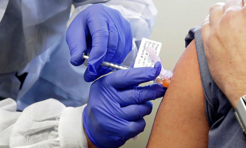 Bac Ninh, Bac Giang start COVID-19 vaccination for workers