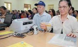 Đủ tuổi hưu, có được đóng tiếp BHXH để hưởng lương hưu tối đa?
