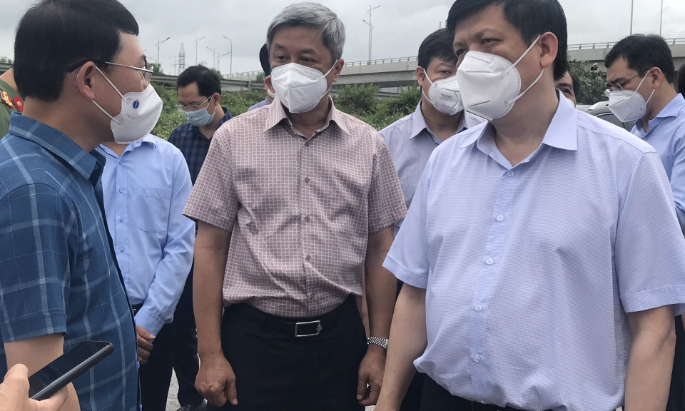 Bộ trưởng Nguyễn Thanh Long: Điều chỉnh, thay đổi để phù hợp thực tiễn chống dịch ở Bắc Giang và Bắc Ninh
