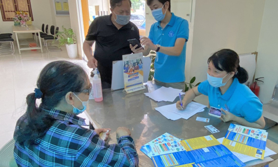 Đẩy mạnh thực hiện thủ tục hồ sơ qua giao dịch điện tử 