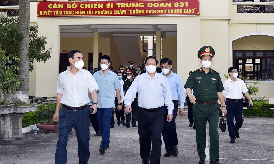 Thủ tướng chỉ đạo tổng tiến công toàn lực, thần tốc để chặn đứng dịch COVID-19