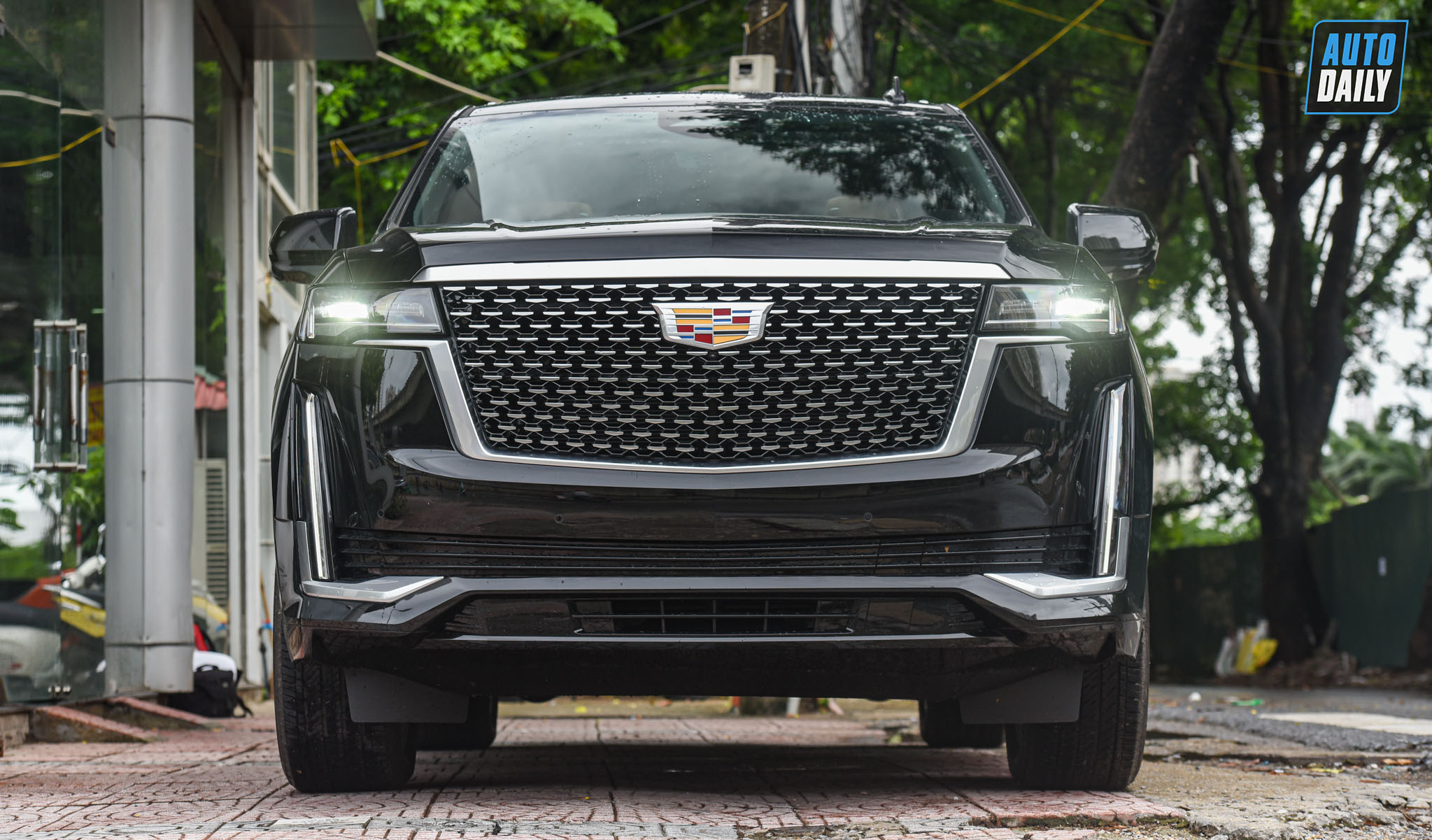 Ảnh chi tiết Cadillac Escalade 2021 đầu tiên tại Việt Nam adt-0173-copy.jpg