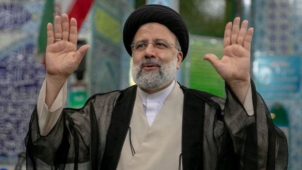 Bau cu Tong thong Iran: Ung cu vien Ebrahim Raisi gianh chien thang hinh anh 1