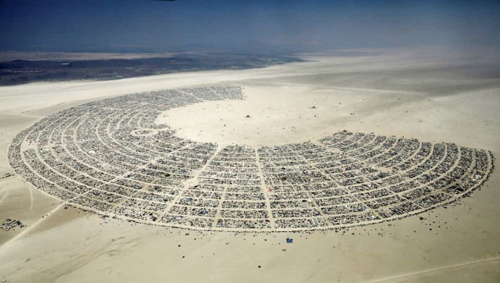 Lễ hội Burning Man mỗi năm.