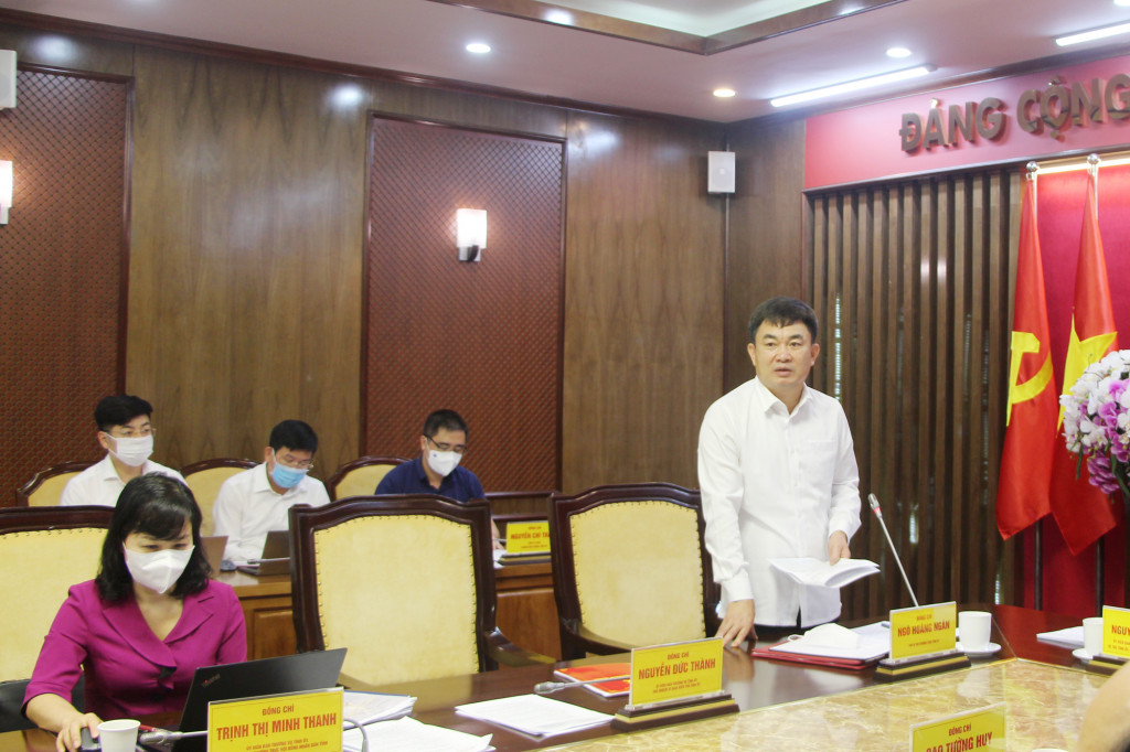 Đồng chí Ngô Hoàng Ngân, Phó Bí thư Thường trực Tỉnh ủy, phát biểu tại cuộc họp.