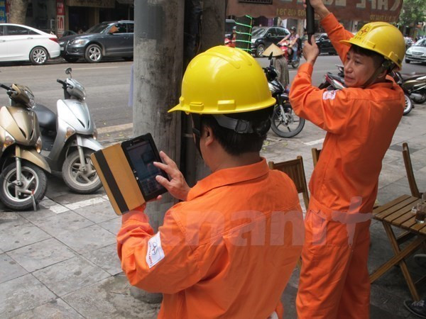 Bo Cong Thuong thong tin ve viec hoa don dien tang cao hinh anh 1