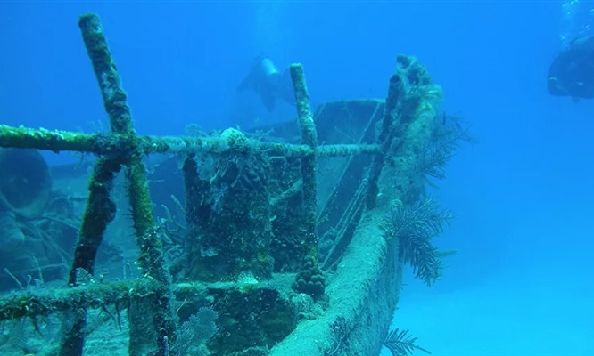 Tìm thấy 'bản sao' của Titanic mất tích hơn 100 năm