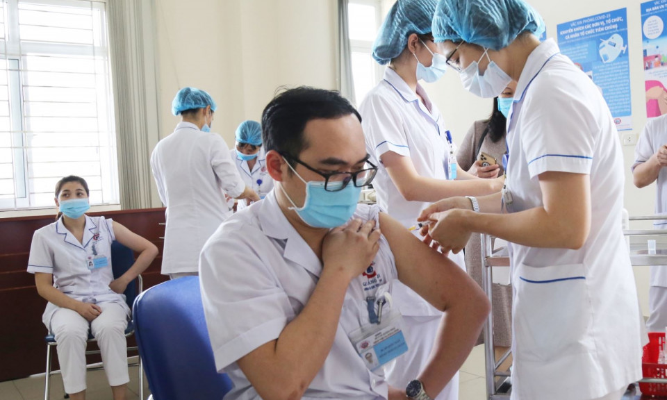 Quảng Ninh: Thực hiện một số giải pháp cấp bách sẵn sàng cho mọi tình huống phòng chống dịch